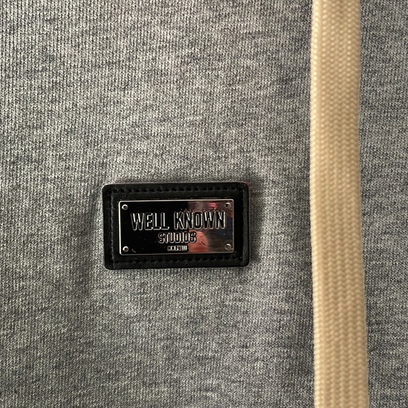 Well Known Studios Taping goes here gray & red hoodie - Picture 4 of 6